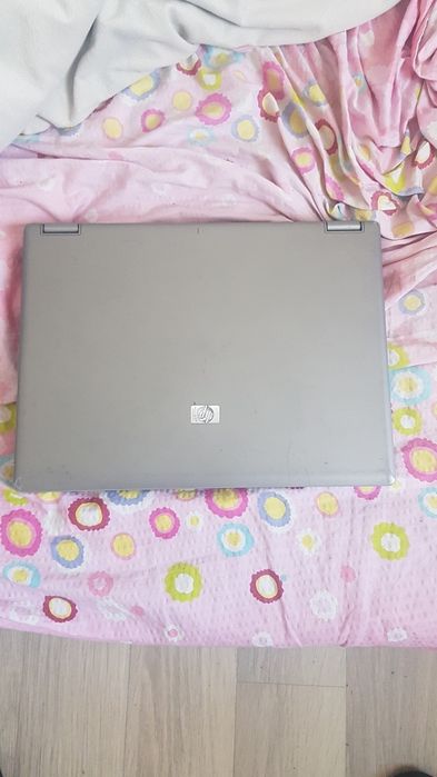 Продам ноутбук  на запчасти