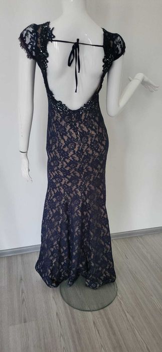 rochie seara lunga din dantela eleganta albastra