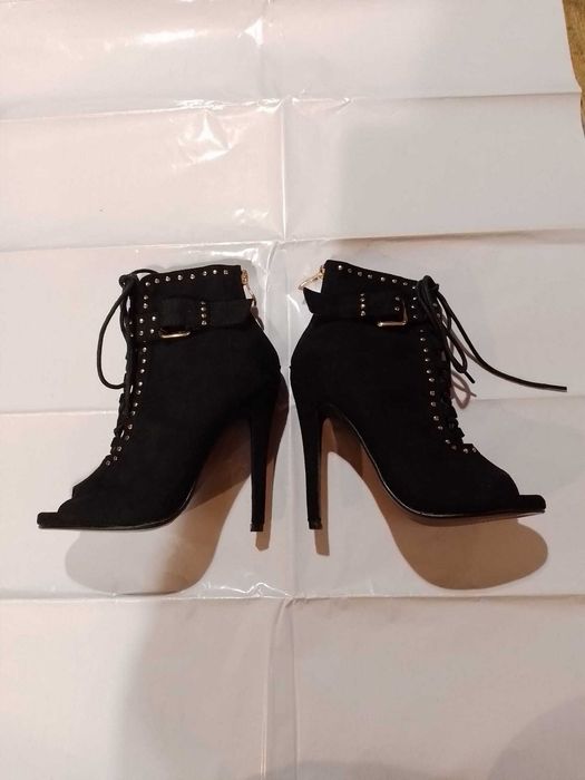 botine dama foarte elegante , toc 11.5 , marimea 35