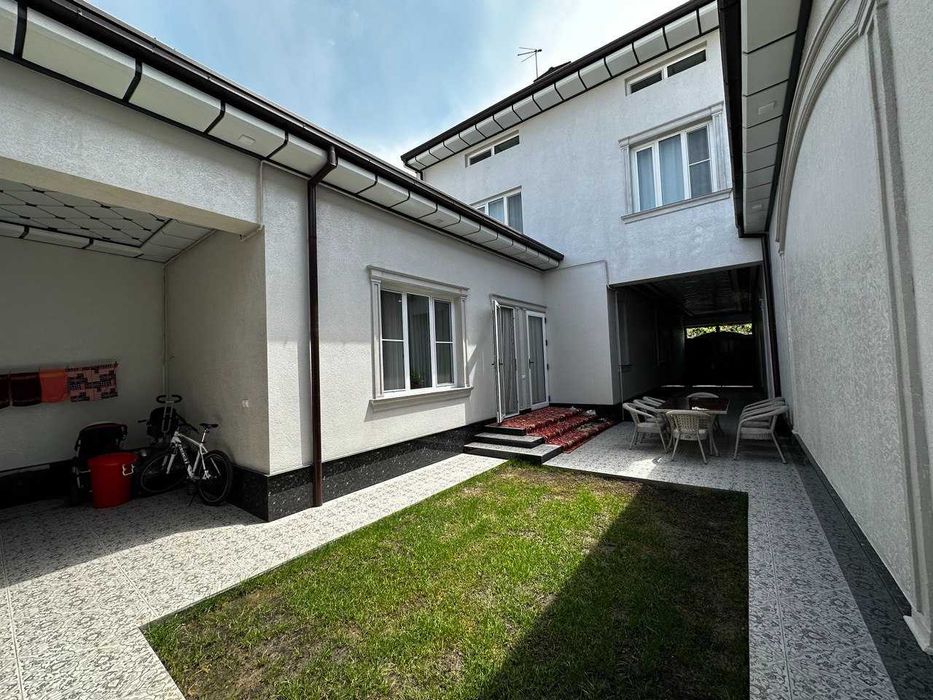 Продаётся Евродом в махалле Домбрабад, 3-соток (N 9794)