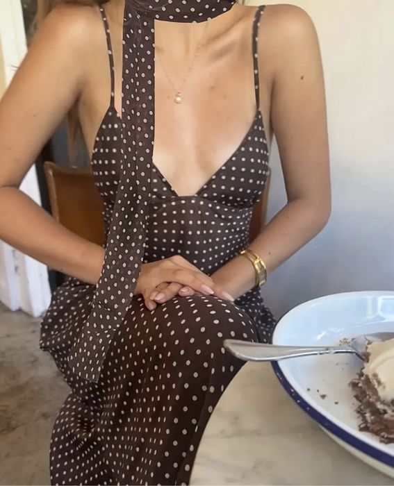 Продам новое платье