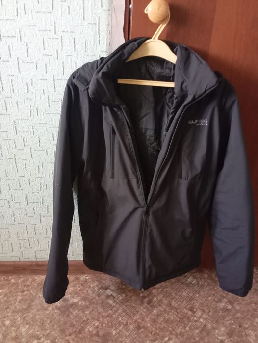 Продам куртки бу в хорошем состоянии