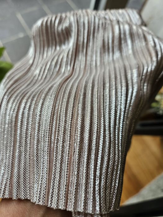 De vanzare bluzițe eleganta