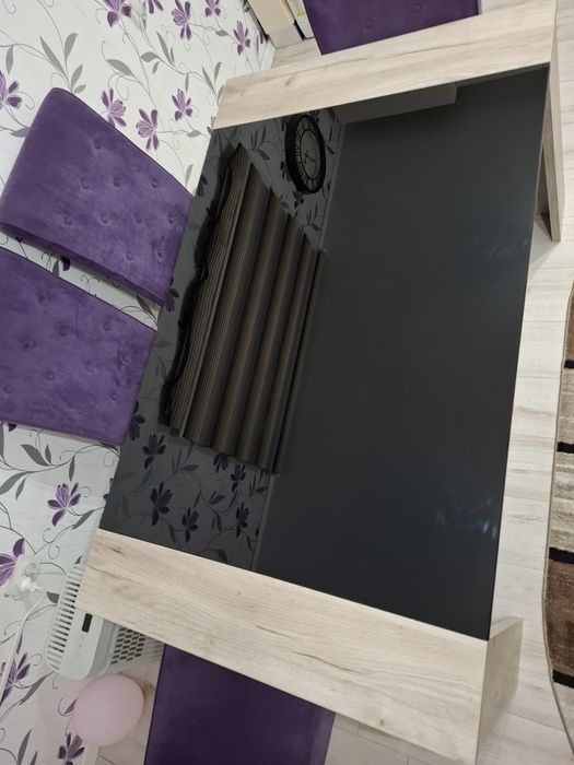 Vand masa de bucatarie / living cu 6 scaune