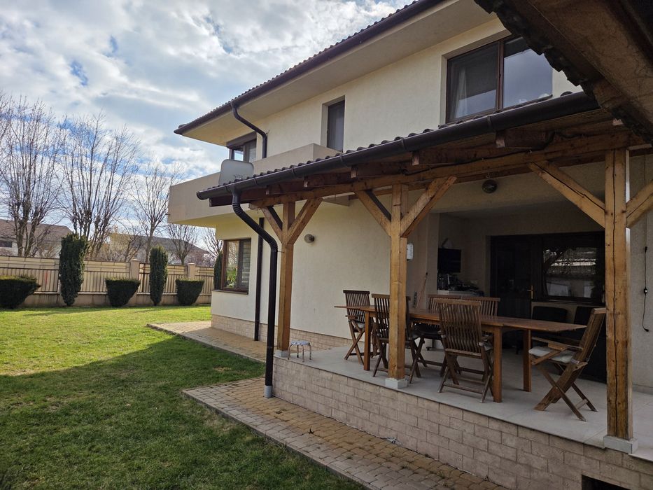 Casa 3 camere + living‼️asfalt ‼️propietar