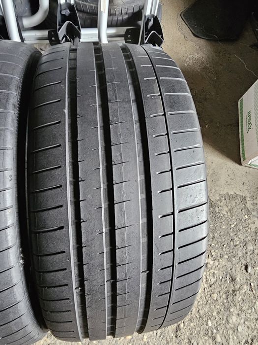 2 anvelope vara 245 30 20 Vredestein 2022