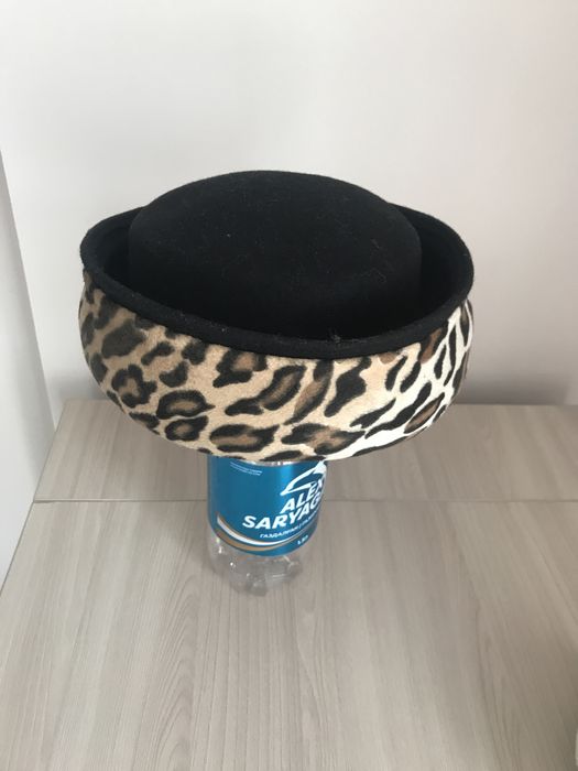 Берет . 100%шерсть новый