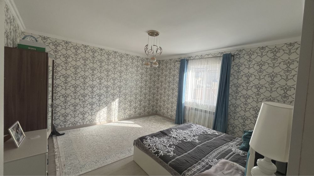 Продам большой дом