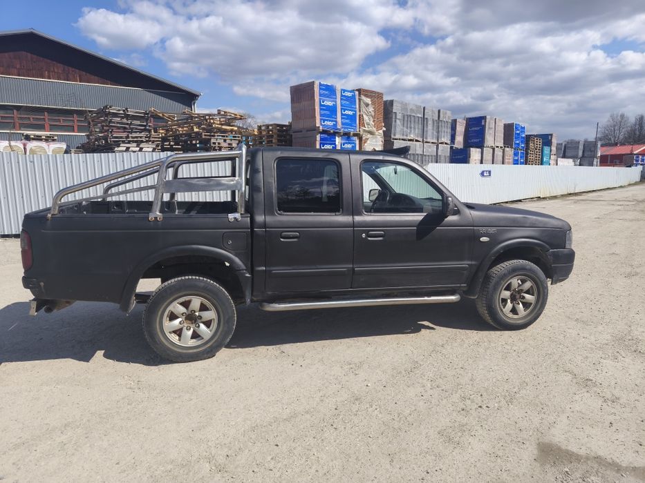 Ford Ranger 2.5 TD motor mazda