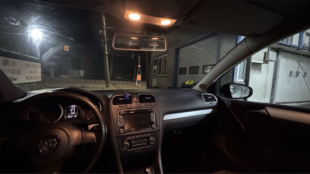 Volkswagen Golf 1.4 tsi 122cp