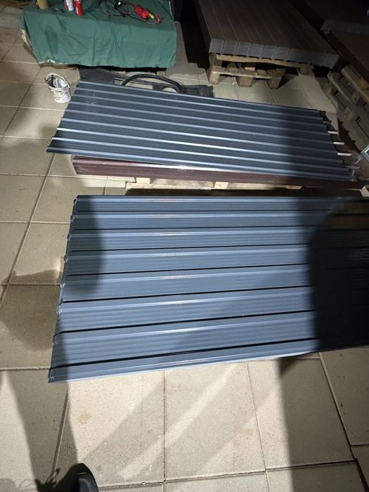 Tabla cutata maro gri zincata