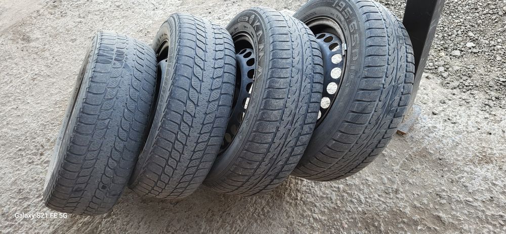 Продам диски с резиной