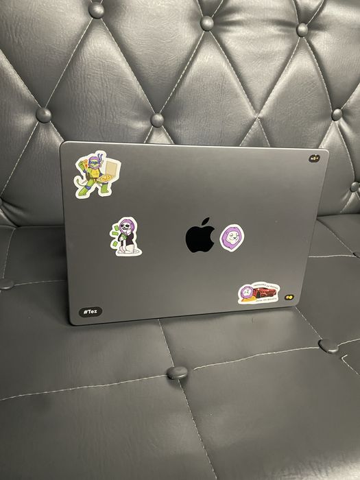 Macbook pro m2 pro 16/512 14-inch 16 yader 120 fps quvat 40 soatgacha