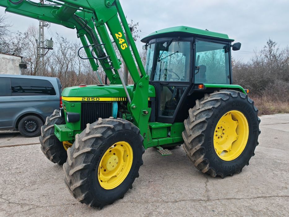 John Deere 2850 cu încărcător original
