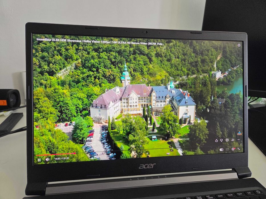 Acer Aspire 7 A715