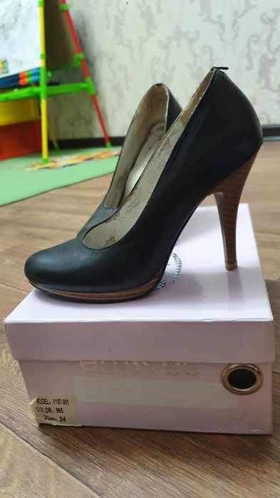 Туфли фирма erisses