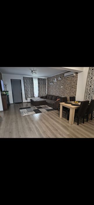 Casa de vanzare( Duplex) Bragadiru vechi.