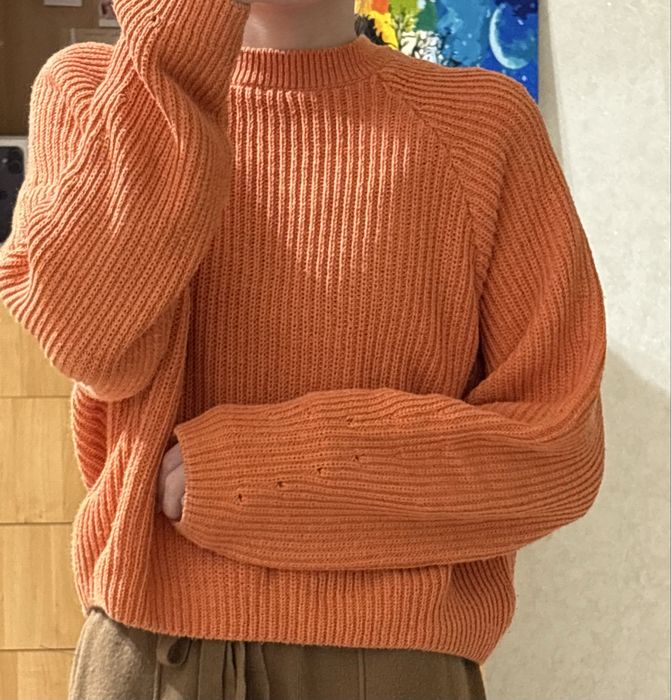 Продам летнее платье и свитер