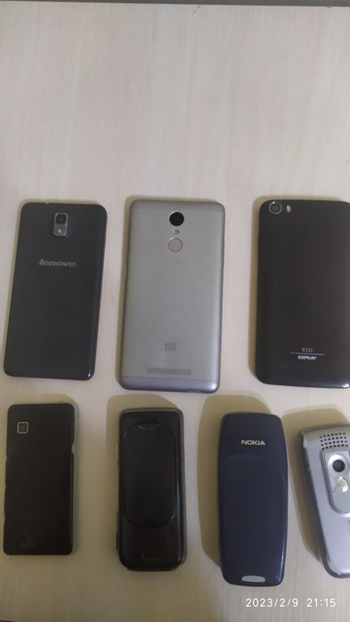 Телефоны на запчасти