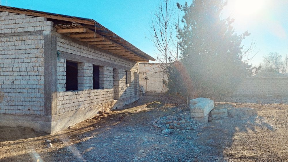 Продам срочно землю под строительство