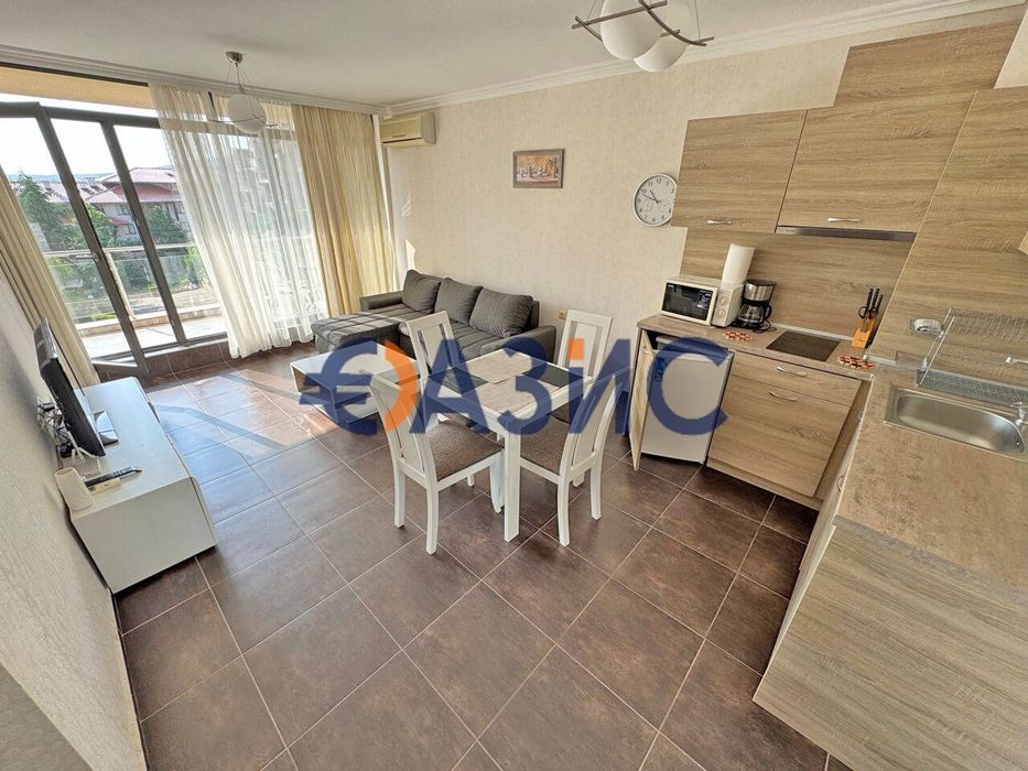 Продава се Двустаен апартамент в Свети Влас - 61 кв.м за 2130 €/кв.м - Снимка #3