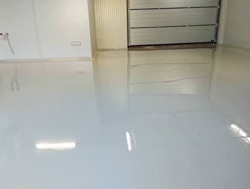 епоксидна смола 10.кг само лично предаване