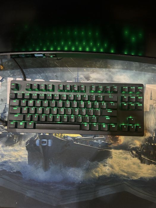 Клавиатура и мишка razer гаранция още 1 година