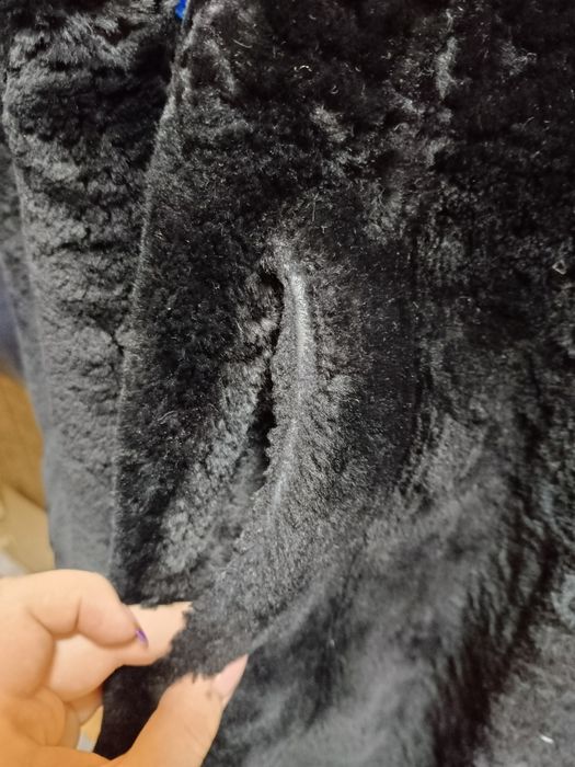 Срочно продам шубу мутон и норка