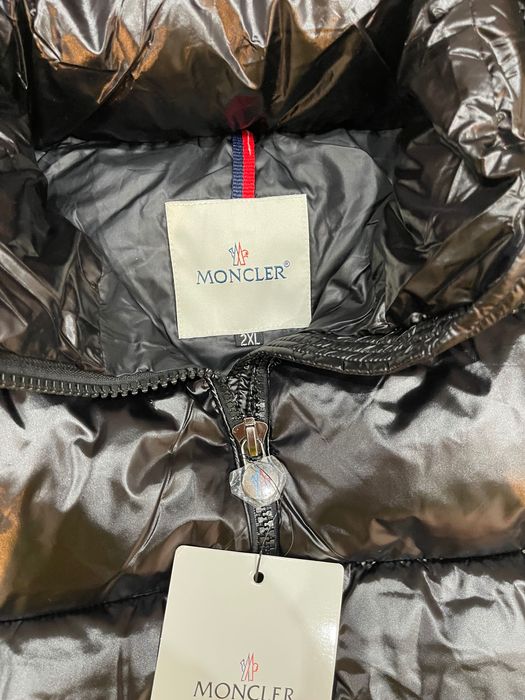 Geacă puffer Moncler neagră