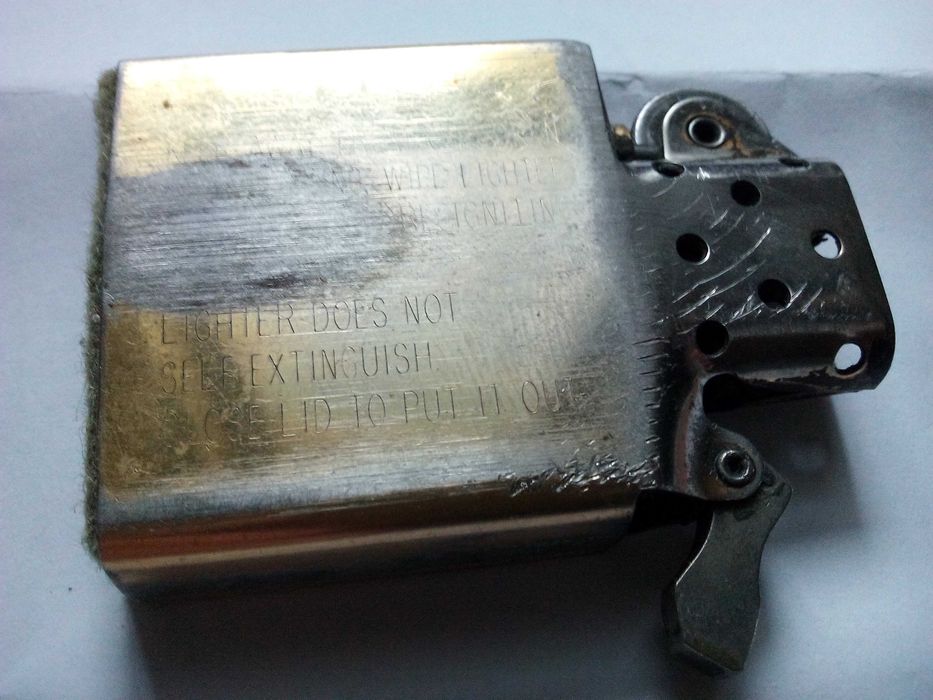 Нова табакера и запалка метални