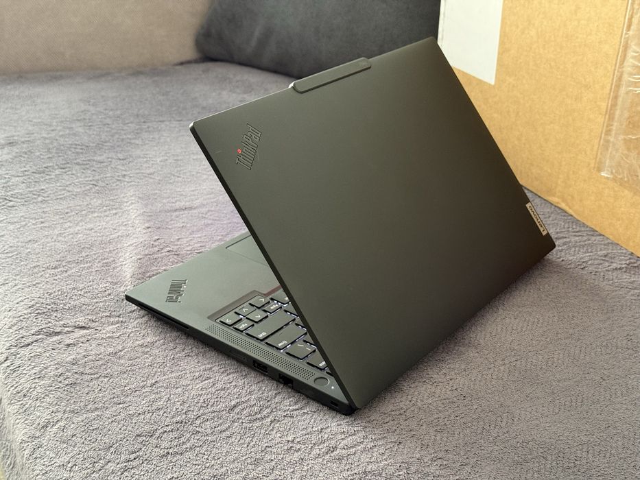НОВ Лаптоп 14.5’ 2.8K  OLED Touch 120HZ Ryzen AI 7 Pro 350 64GB DDR5 Lenovo Thinkpad P14s Gen6 Radeon 860M 1TB SSD