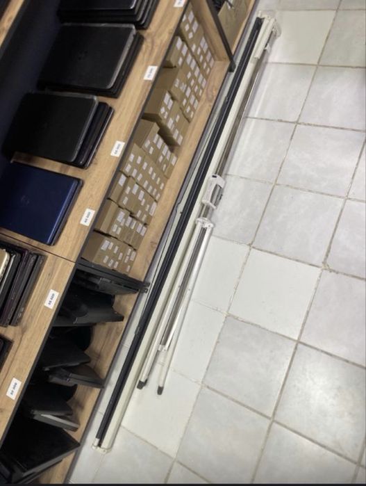 Полотно Экран для проектроа 110 дюймов