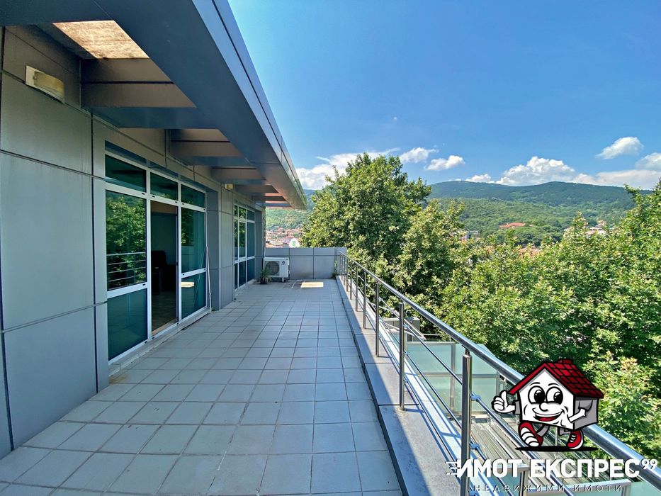 Помещение ново строителство, за офис, заведение, кантора, Супер Център