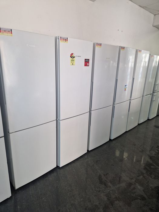 Хладилник с фризер Bosch A++