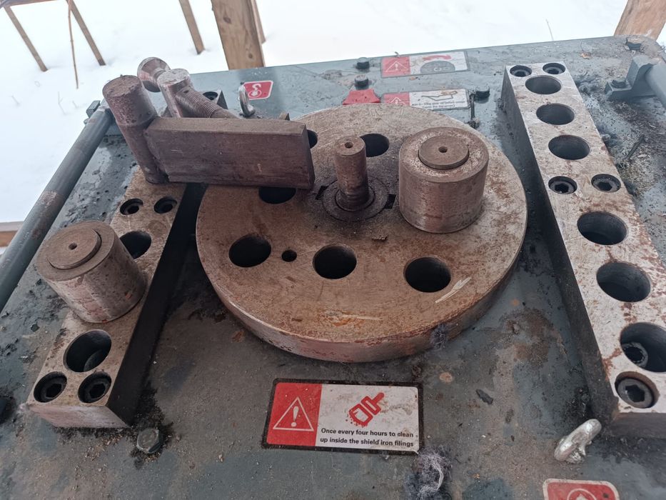 Станок для гибки арматуры