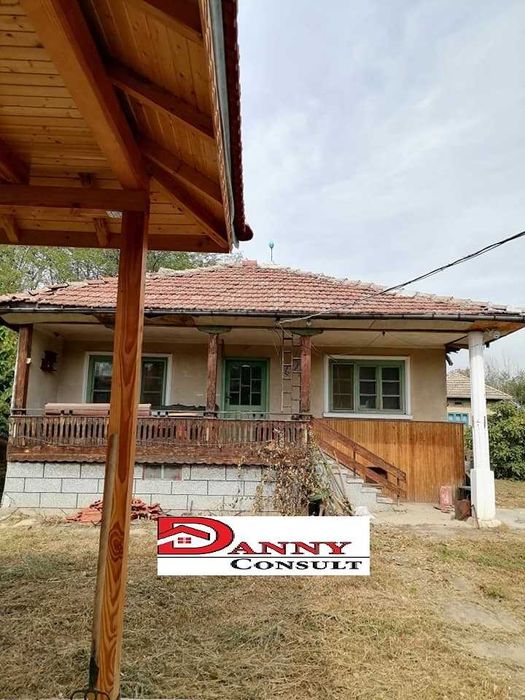 Продава се Къща в Велико Търново, Акация - 190 кв.м за 282 €/кв.м - Снимка #1