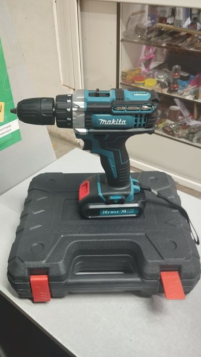 Шуруповёр Макита