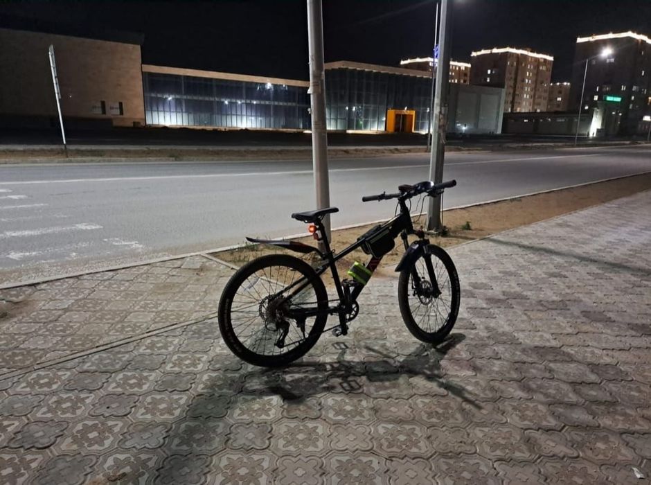 Продам  велосипеда AVA