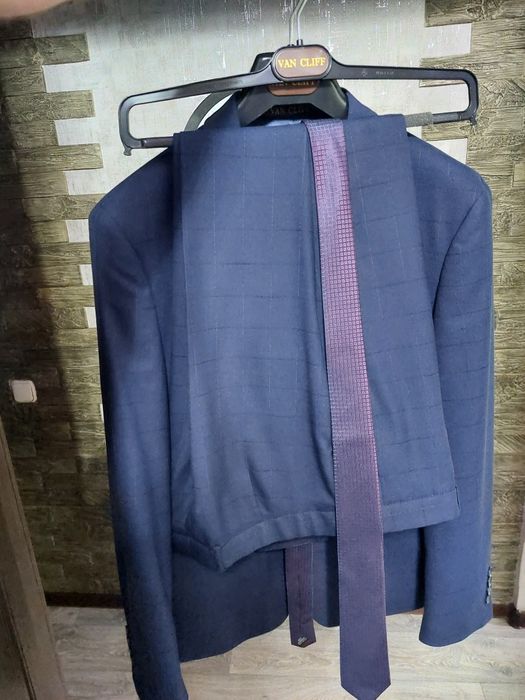 Костюм классика костюм