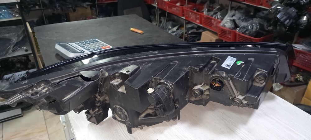 Передная фара DongFeng 008