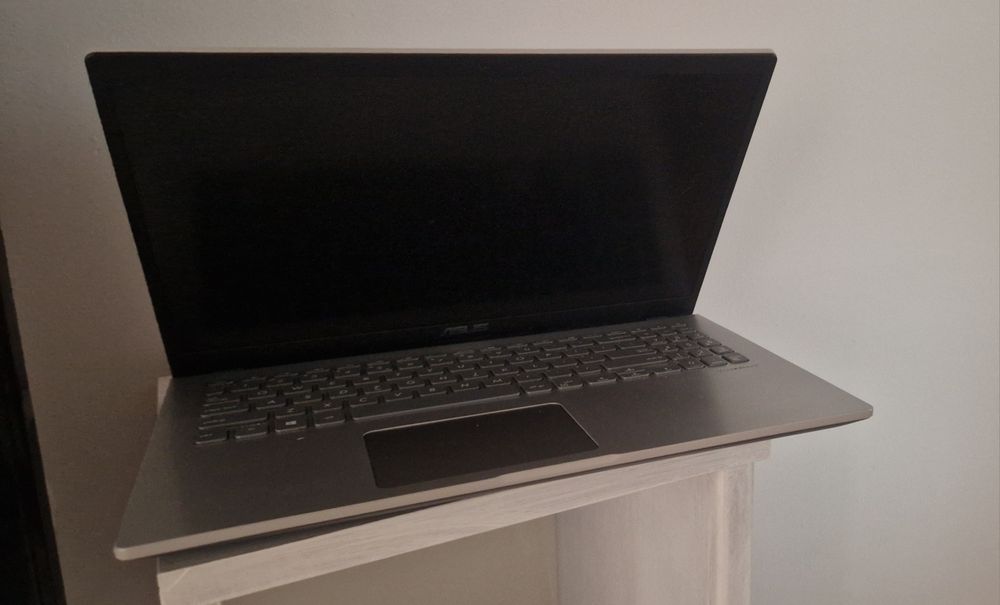 Latop ASUS X509JA