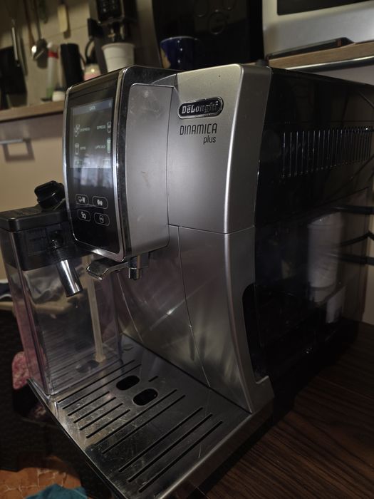 DELONGHI DINAMICA PLUS expresor de caffè cu lapte