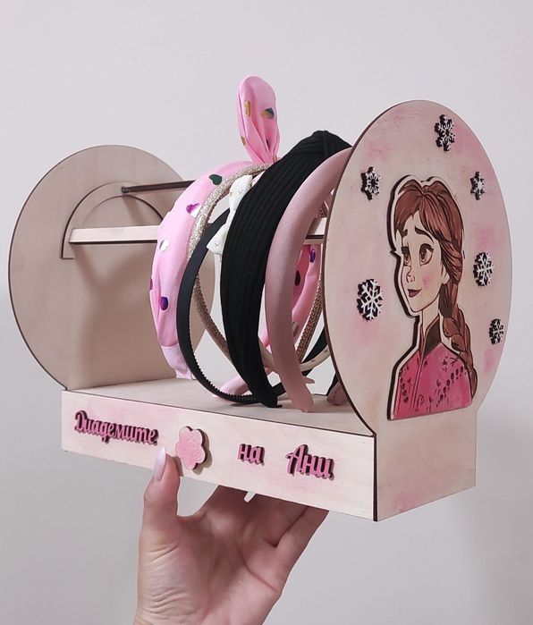 Поставка за диадеми