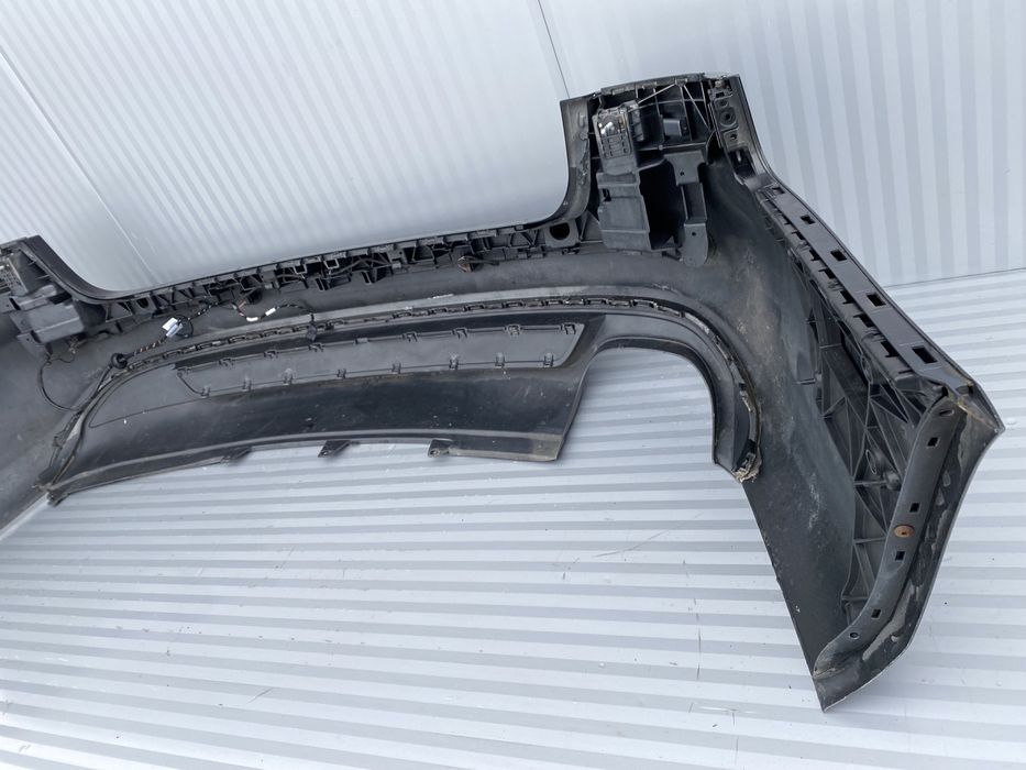 Bara spate Audi A4 B8  S-line breack cu senzori / cod culoare LZ9Y