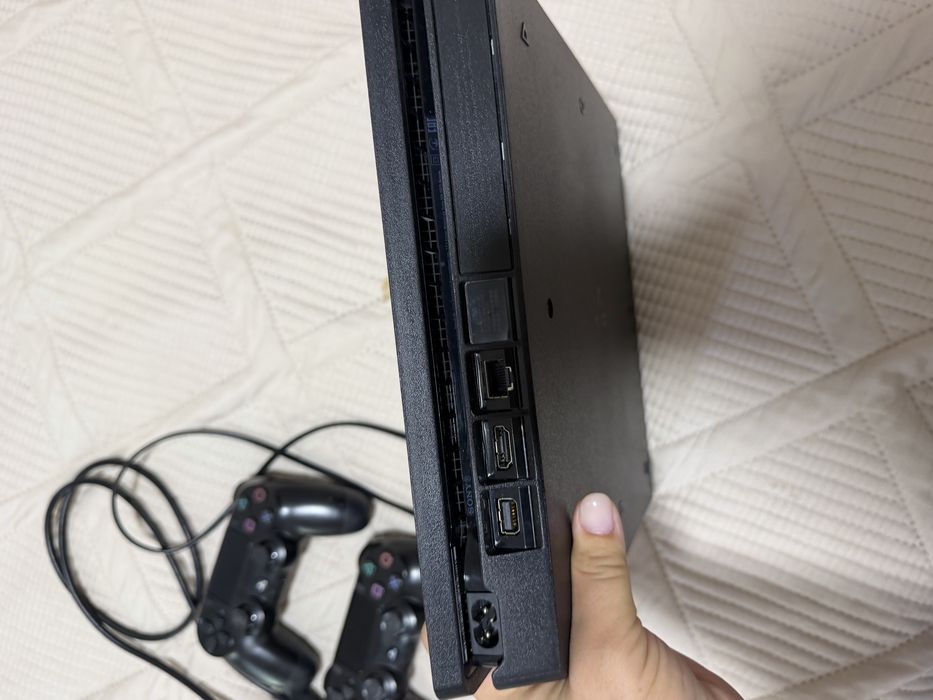 Sony PlayStation 4 Slim  плейстейшен 4