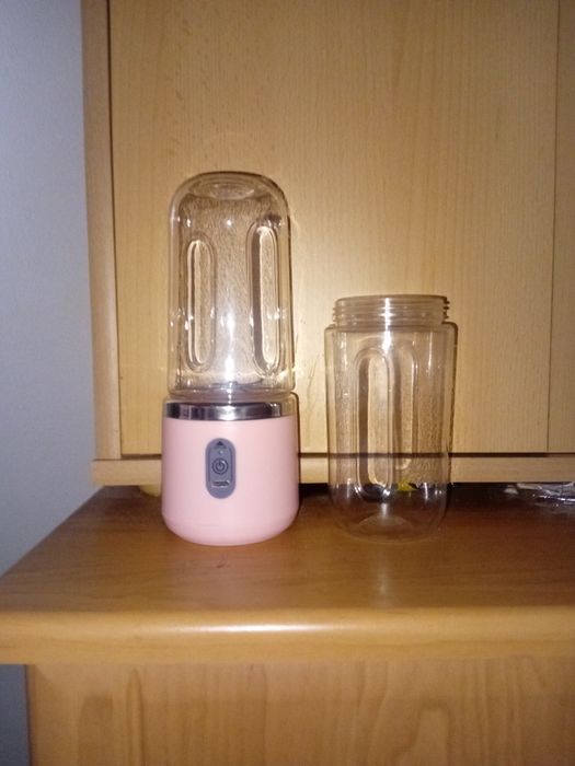 Mini blender foarte bun