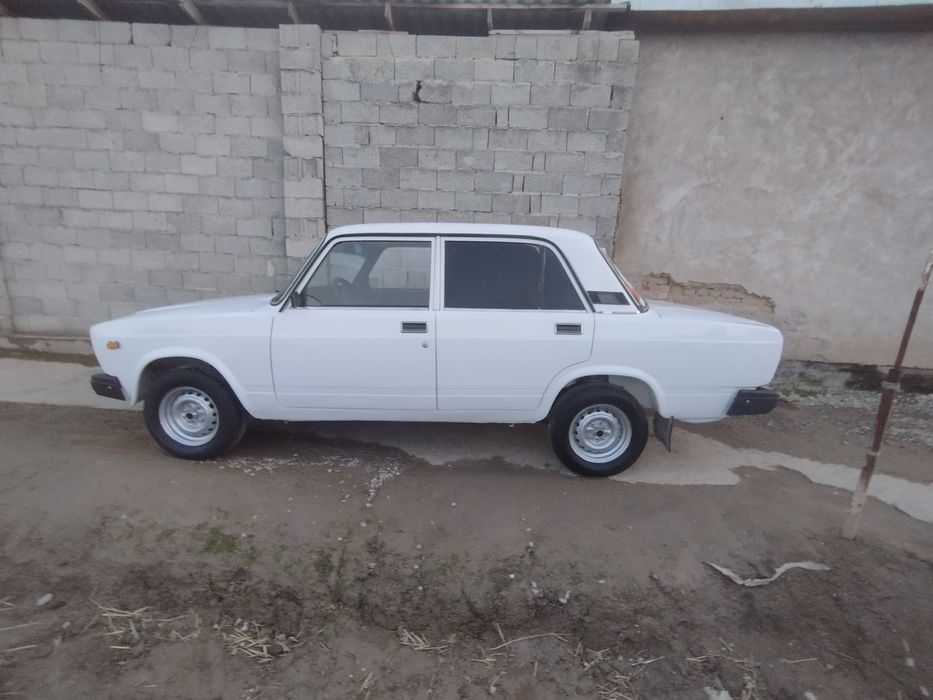 Vaz2107 faqat naxtga sotiladi oqib tel qililar