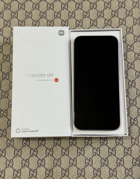 Мощный Смартфон Xiaomi 17T 256GB.