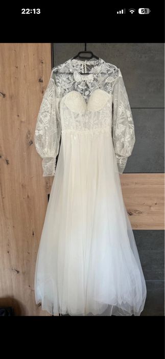 Vand rochie de mireasa