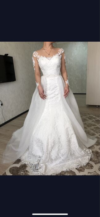 Свадебное платье